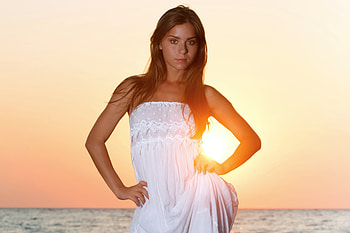 Sunset Delight, cute, Lily Chey, model, brunette HD wallpaper