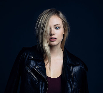 Blonde, gorgeous model, Meghan Roberts HD wallpaper