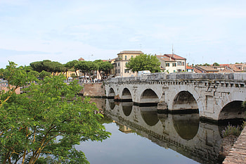 Rimini, Top attractions, Travel highlights, World-renowned sights HD wallpaper