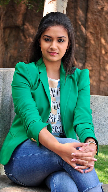 Keerthi Suresh, Tollywood, Heroine HD phone wallpaper