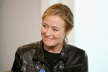Jennifer Ehle interviews, Smaller films spotlighted, Londoners' opinions, Covid's impact HD wallpaper