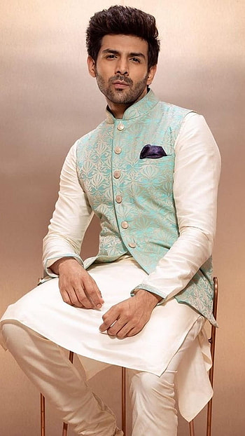 Kartik Aaryan, Traditional Wear HD phone wallpaper