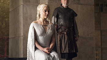 Emilia Clarke Daenerys, emilia-clarke, game-of-thrones, tv-shows HD wallpaper