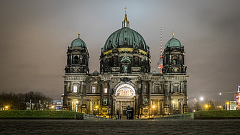 Berlin Cathedral, Spiritual sanctuary, Historical church, Architectural wonder HD wallpaper