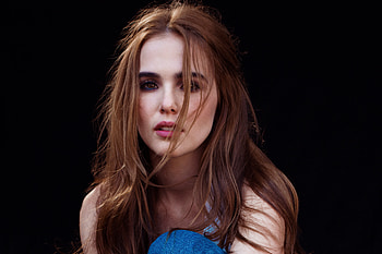 Zoey Deutch 2017 , zoey-deutch, celebrities, girls HD wallpaper