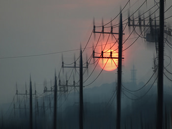 Sunset, Sun, Miscellanea, Miscellaneous, Blur, Smooth, Pillars, Wire, Posts, Wires HD wallpaper