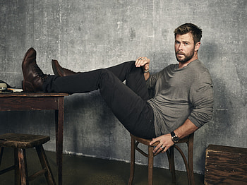 Chris Hemsworth 2017 hoot, chris-hemsworth, male-celebrities, boys HD wallpaper