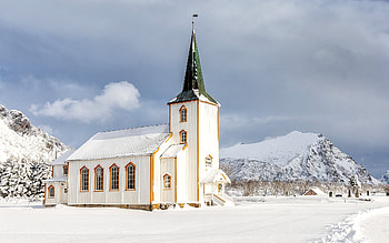 Church in Norway, islands, Norway, church, Lofoten, winter HD wallpaper