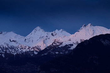 White summits, glacier, nature, mountains HD wallpaper