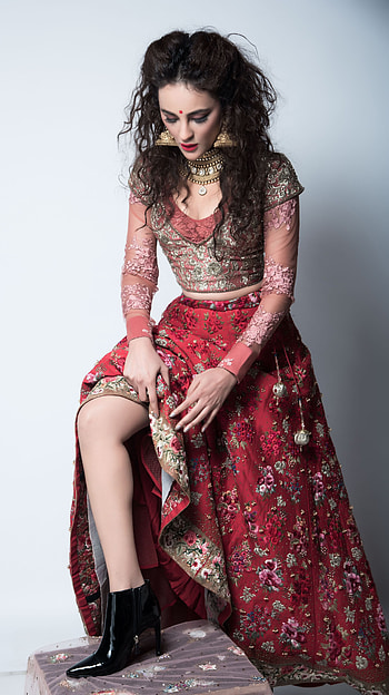 Seerat Kapoor, telugu actress, model, cute HD phone wallpaper