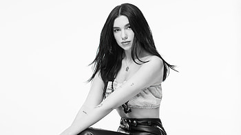 Dua Lipa Billboard Monochrome , dua-lipa, music, celebrities, girls, singer, monochrome, black-and-white HD wallpaper