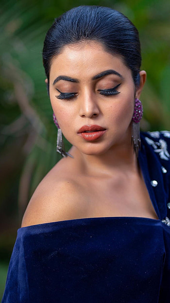 Poorna kasim, telugu actress HD phone wallpaper
