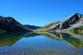 Lake in Covadonga Asturias, in, Covadonga, Asturias, Lake, nature HD wallpaper