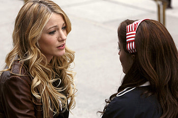 Blake Lively, Gossip Girl episode stills, Stunning portraits, Alluring charm HD wallpaper