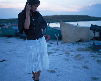 Seara,pe malul marii, sea, barladranu, monica, romantic, woman, evening, beach HD wallpaper