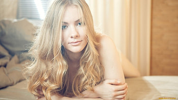 blonde, girl, pretty, smile HD wallpaper