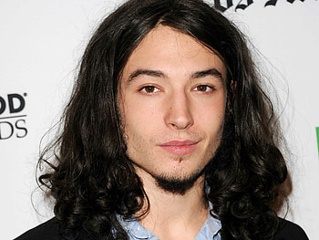 Ezra Miller, Cinematic , High-resolution portrait, Style inspiration HD wallpaper