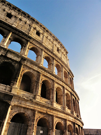 Visiting the Colosseum, Travel guide, Beginner's tips, Vineyard exploration HD phone wallpaper