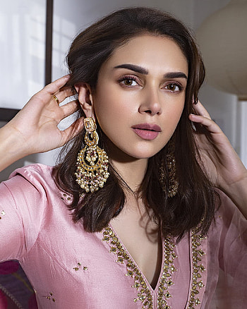 Aditi rao, lip, Bollywood actress HD phone wallpaper
