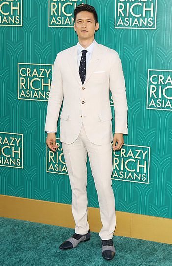 Harry Shum Jr., crazy rich asians, star says, representation HD phone wallpaper