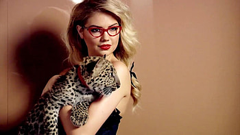 : Kate Upton with Tiger HD wallpaper