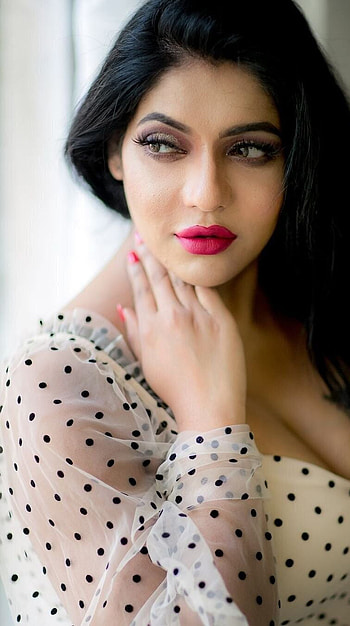 RESHMA PASUPULETI, malayalam actress HD phone wallpaper