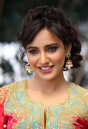 Neha sharma, lip, eyebrow HD phone wallpaper