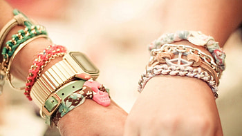 Decorations, Clock, Miscellanea, Miscellaneous, Hands, Bracelets HD wallpaper