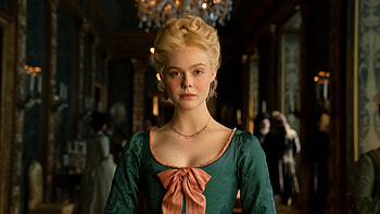 Elle Fanning The Great HD wallpaper