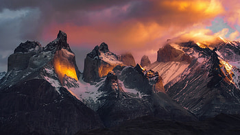 Torres del Paine National Park, Majestic mountains, Patagonian atmosphere, Artistic landscape HD wallpaper