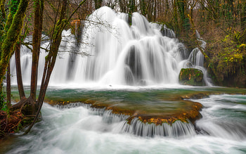 Cascade des Tufs, beautiful waterfall, autumn, forest, waterfalls in France, waterfalls, Jura, France HD wallpaper