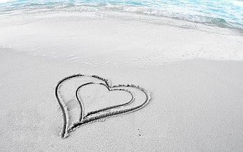 Double Love, white, sand, double, smooth, curves, soft, beach, daylight, day, nature, heart, water, ocean HD wallpaper