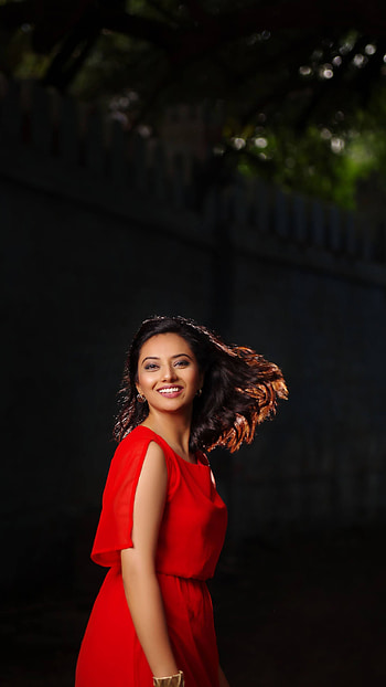 Isha Chawla, telugu actress, cute, beautiful HD phone wallpaper