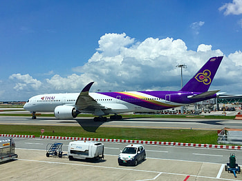 Thai Airways International, Airbus A350 941xwb, Flight experience, Cabin comfort HD wallpaper