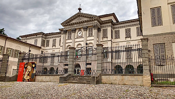 Bergamo travels, Rental car in Europe, Explore Italy, Convenient transportation HD wallpaper