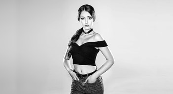 Chloe Rose, Canadian actress, bw HD wallpaper