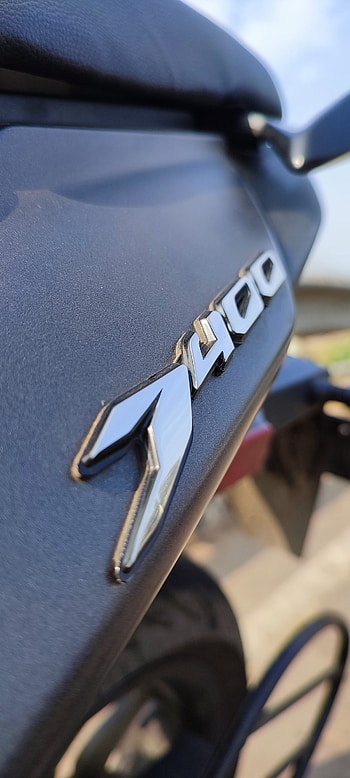 Dominar 400, Bajaj, Bike HD phone wallpaper