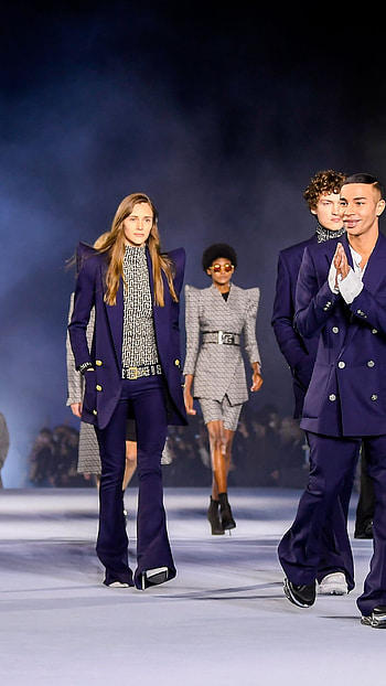 Fashion Week essence, Remarkable event, Fashion enthusiasts, Inspiring designs HD phone wallpaper