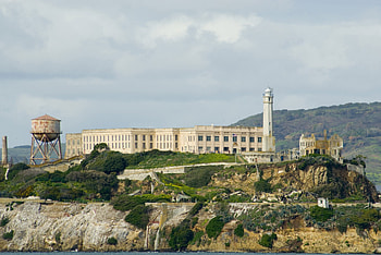 Alcatraz Island , Stunning views, Iconic landmark, Majestic scenery HD wallpaper