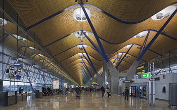 Airport operations, Behind the scenes, Smooth travel process, Networking systems HD wallpaper