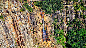 Tallest plunge waterfall in India - Nohkalikai Falls, Meghalaya, nature, waterfall HD wallpaper