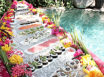The Perfect Sushi platter by the pool Bora Bora French Polynesia, island, dinner, hawaii, tropical, tahiti, reef, snack, holiday, fish, islands, swimming, coral, pacific, luxury, exotic, supper, paradise, platter, south, food, french, breakfast, lunch, atoll, sushi, spa, pool, ice, bora bora, polynesia HD wallpaper