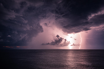 Nature, Sea, Clouds, Lightning, Horizon HD wallpaper