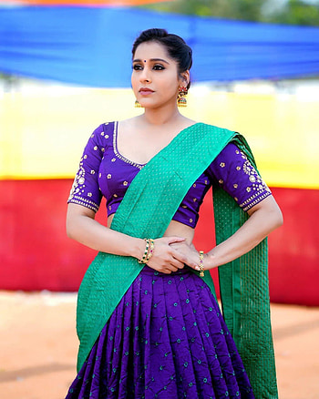 Rashmi Gautam, graph, anchor HD phone wallpaper