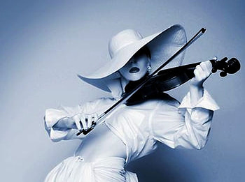 HAT AND VIOLINE, elegant, white, music, violine, hat, woman HD wallpaper