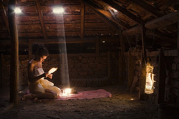 Letter She Loved, alone, people, under roof, secret, woman, letter, light, love, shine, sun HD wallpaper