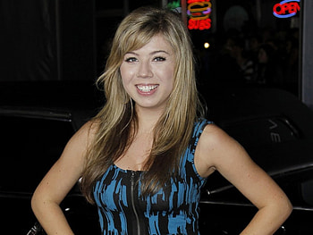 Jennette McCurdy gorgeous blonde, slim, sexy, hottest, teen, hot, cute, girl, hottie HD wallpaper