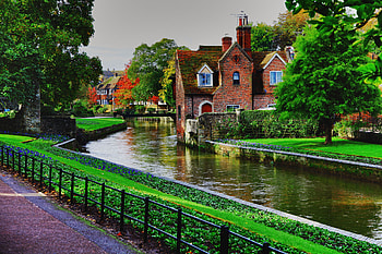 Canterbury, England, 3-minute travel guide, Quick insights HD wallpaper