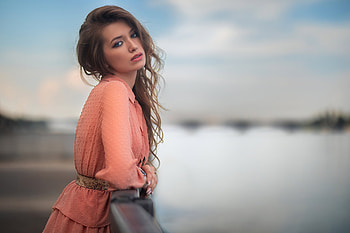 Long Hair Brunette Depth Of Field , brunette, girls, model HD wallpaper