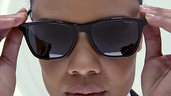 Tessa Thompson, Men in Black International, Police sunglasses, 2019 HD wallpaper